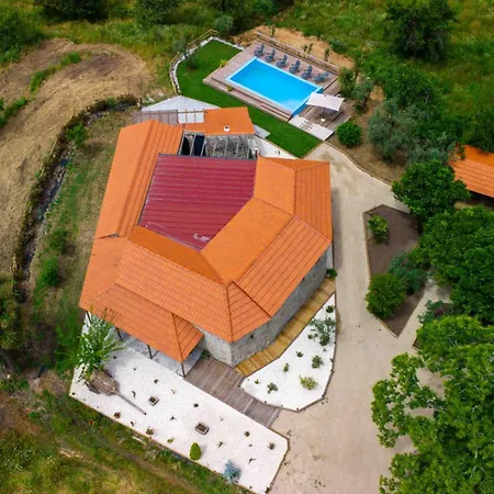 Quinta Dos Castanheiros Hébergement de vacances *
