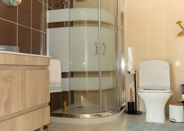 Quinta Dos Castanheiros Feriehus *